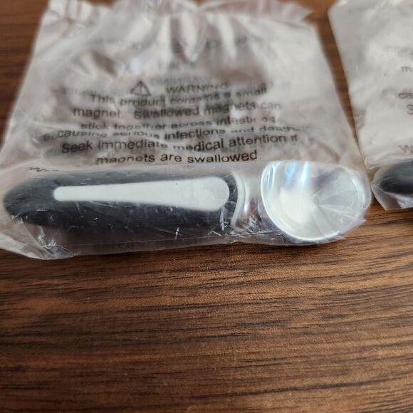 Tupperware Miniature Magnet Ice Cream Scoop Mini Ergonomic #87386 Black Set of 2 - Picture 4 of 5